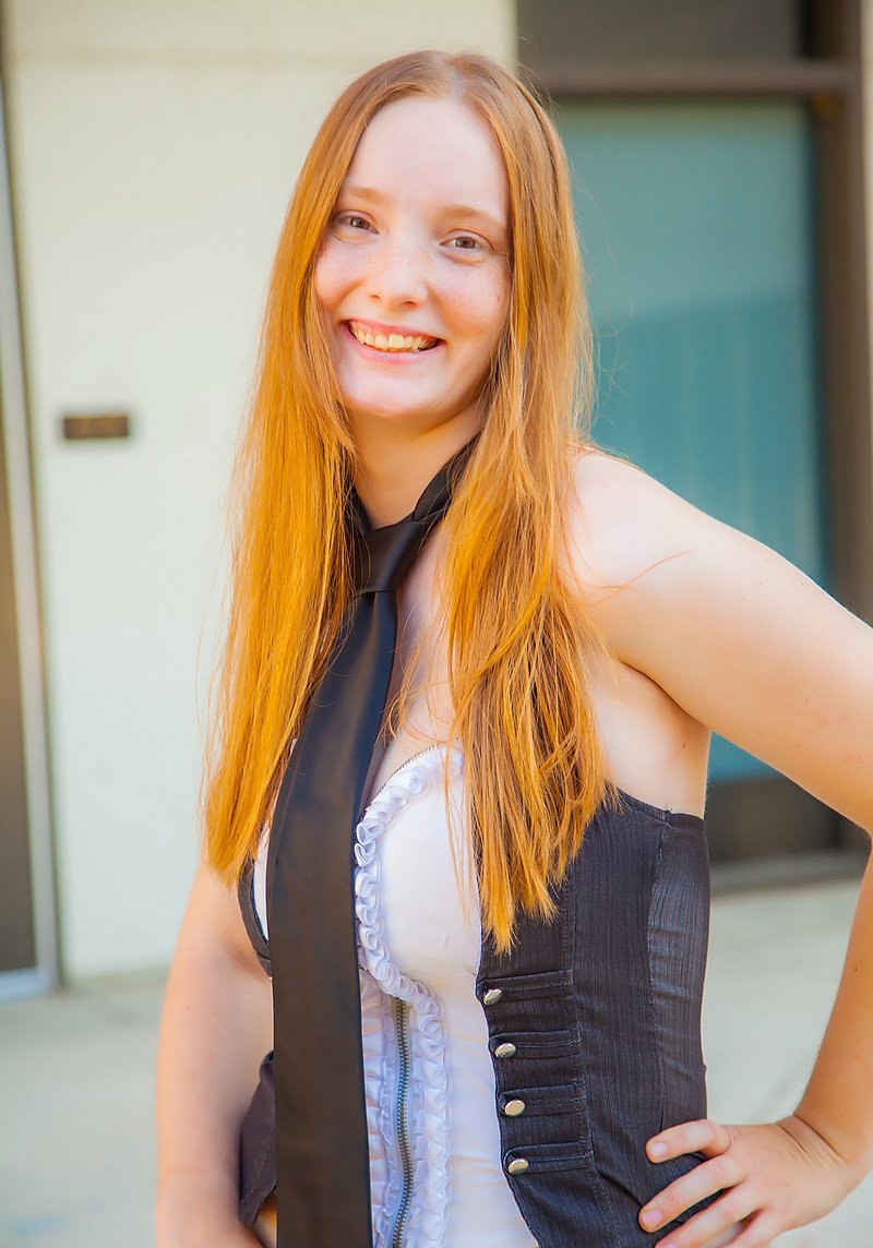 Анна, 21